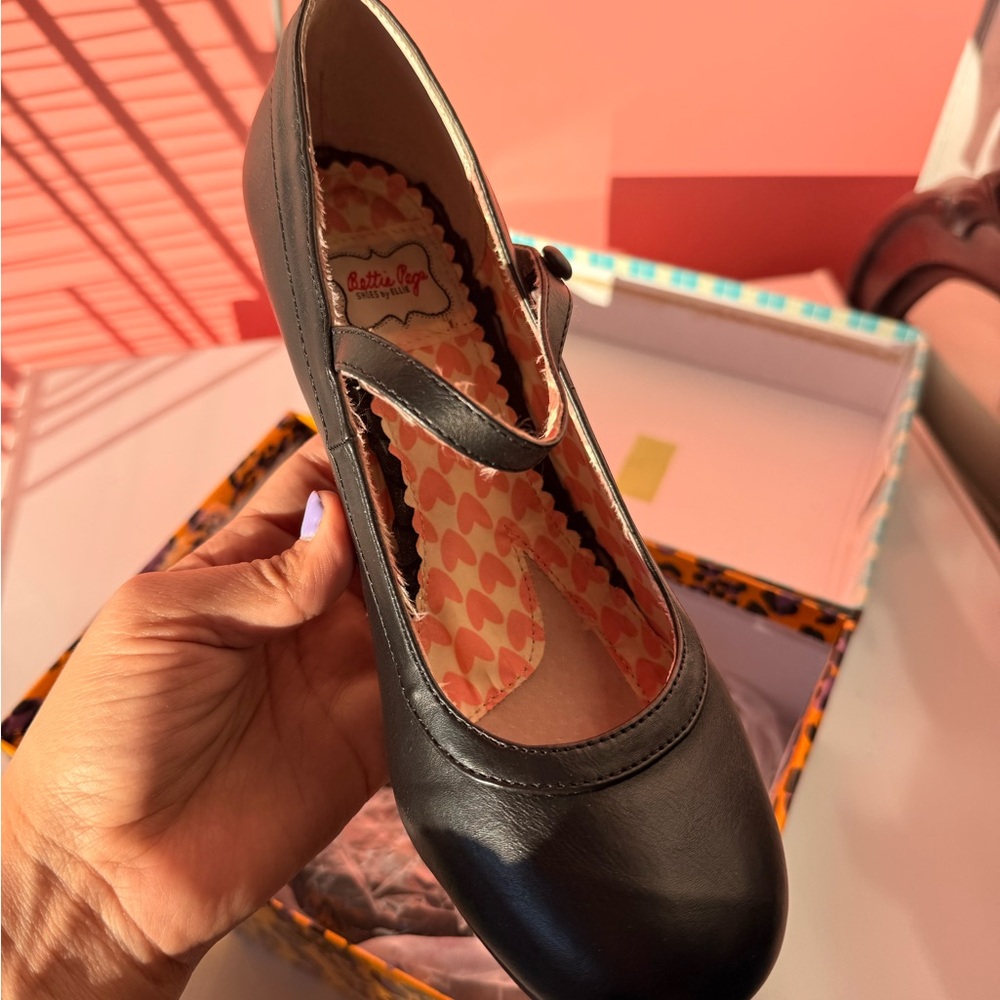 Women's Black Mary Jane Shoes